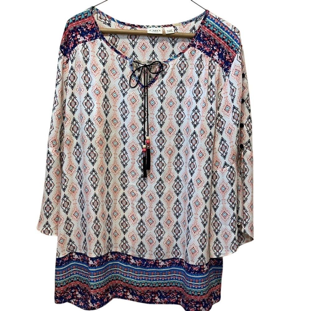 Cato‎ Women Size 14/16W Multicolor Boho Geometric Tassel Split Sleeve Blouse